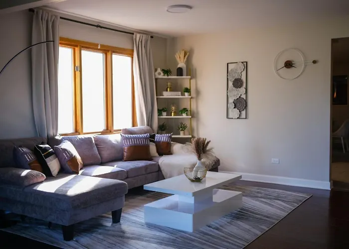 Appartamento 3br Modern • Gym • Workspace • Quiet Location Chicago